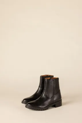 Black Tirade Boots