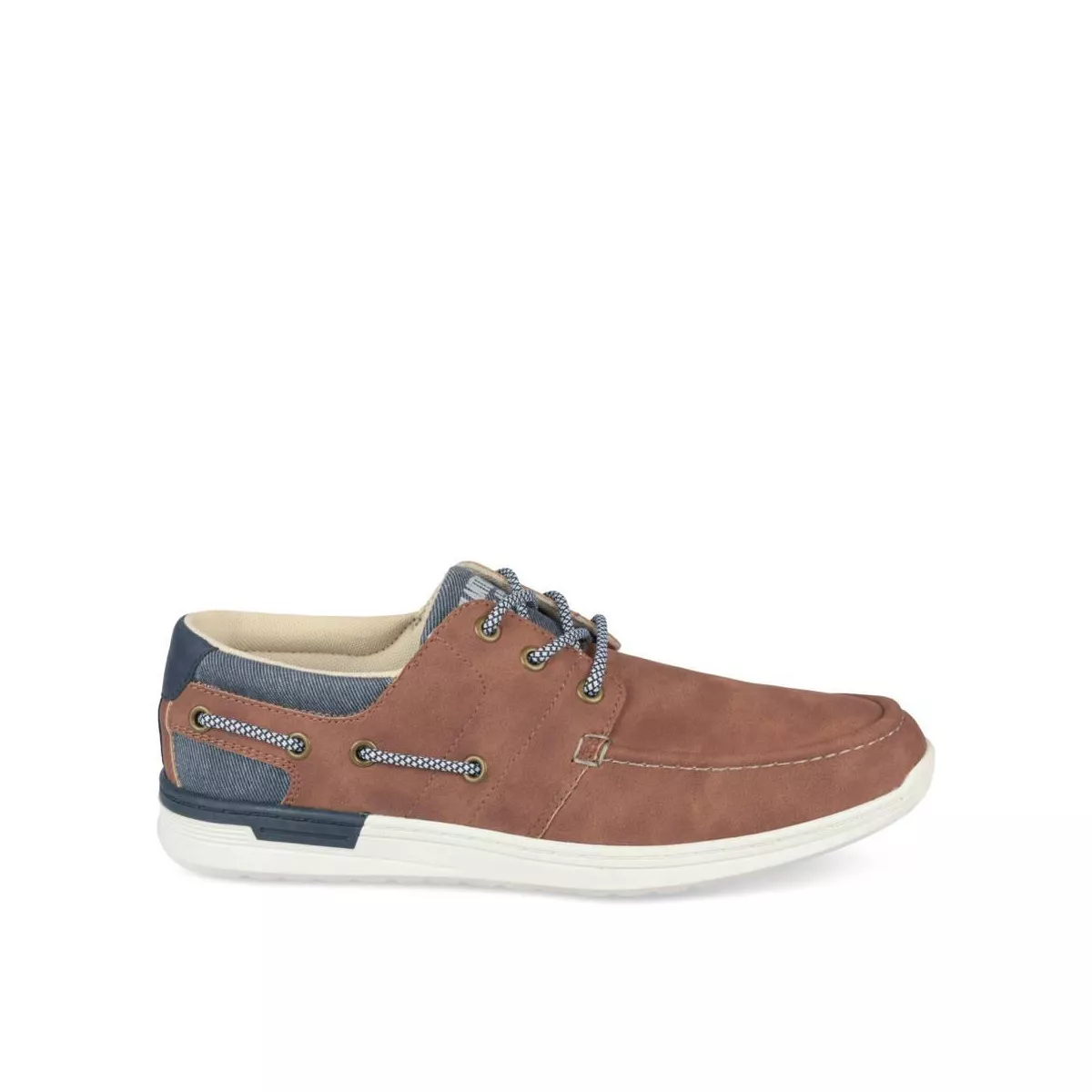 Brown Cape Board boat shoes.