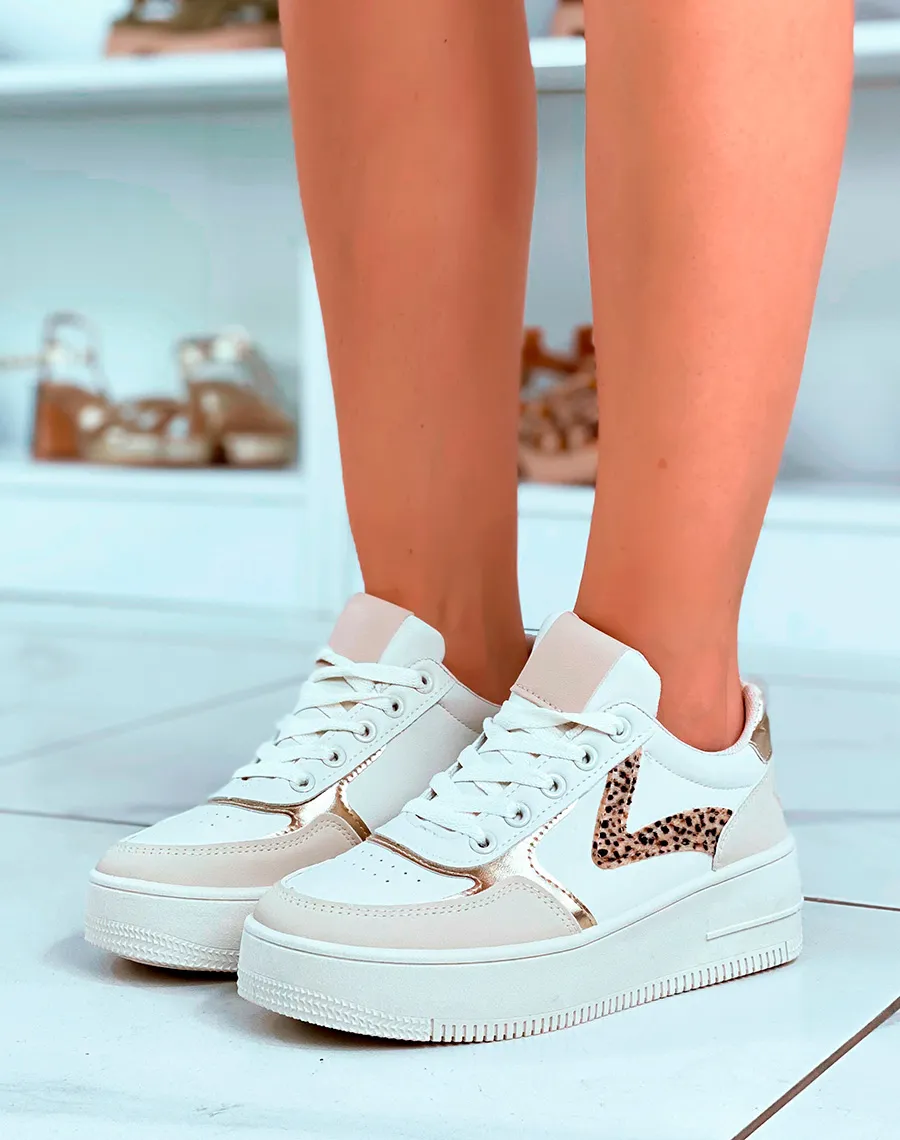 White and beige leopard detail baskets.